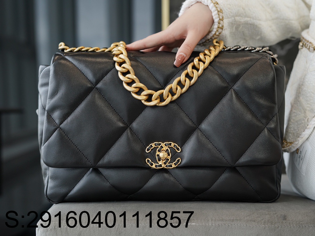 [JD] 샤넬 19백 라지 블랙 빈티지 금장 36cm 