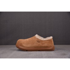 UGG Classic Ultra ...