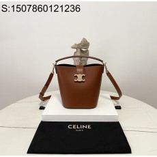 black frame 공장 셀린느...