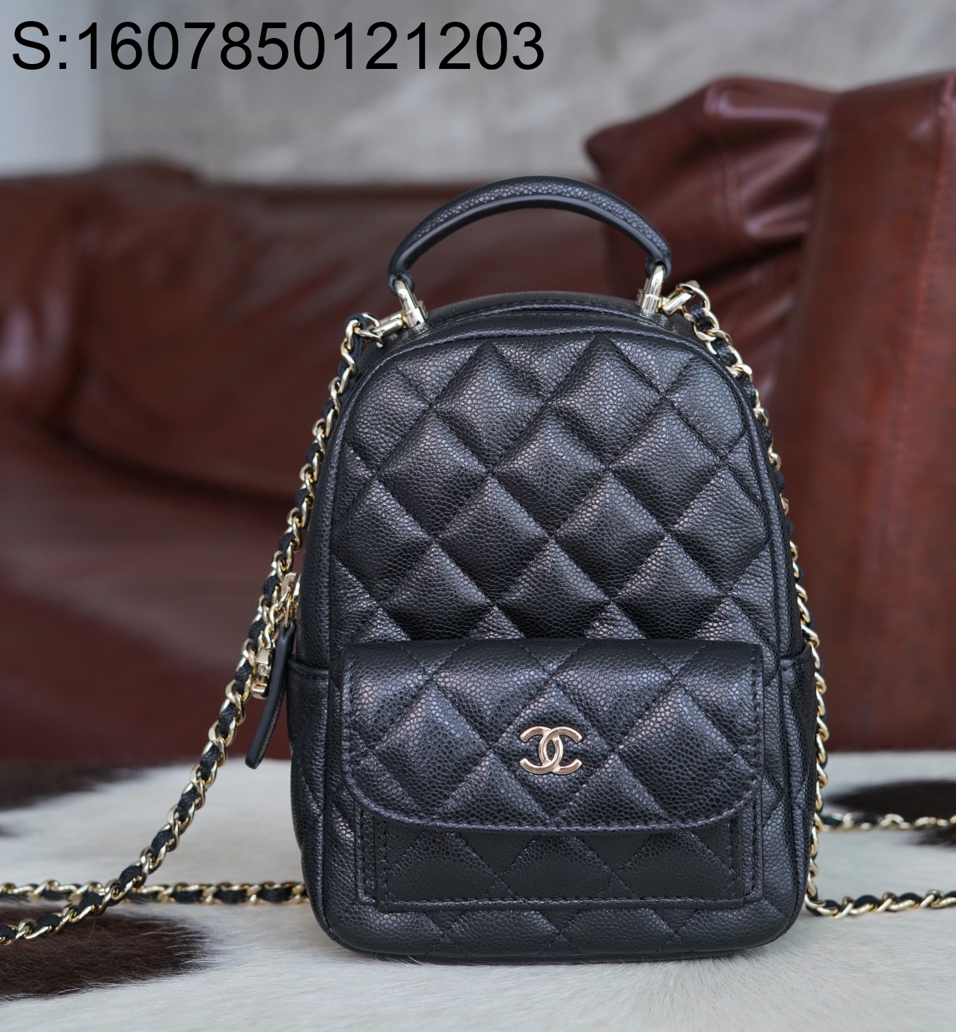 [JD] 샤넬 AP3753 클래식 체인 핸드폰 홀더 샤이니 레인드 카프스킨 블랙 금장 13*7*18cm