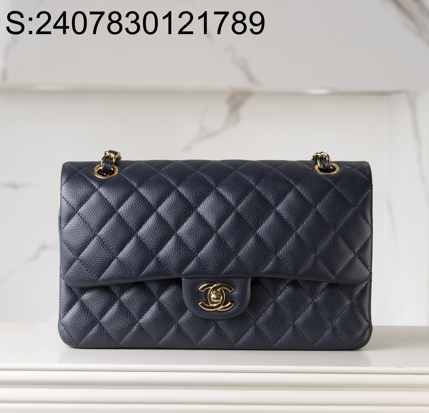 [JD] 샤넬 CF 금장 클래식 플랩백 미디엄 25cm 네이비 CHANEL