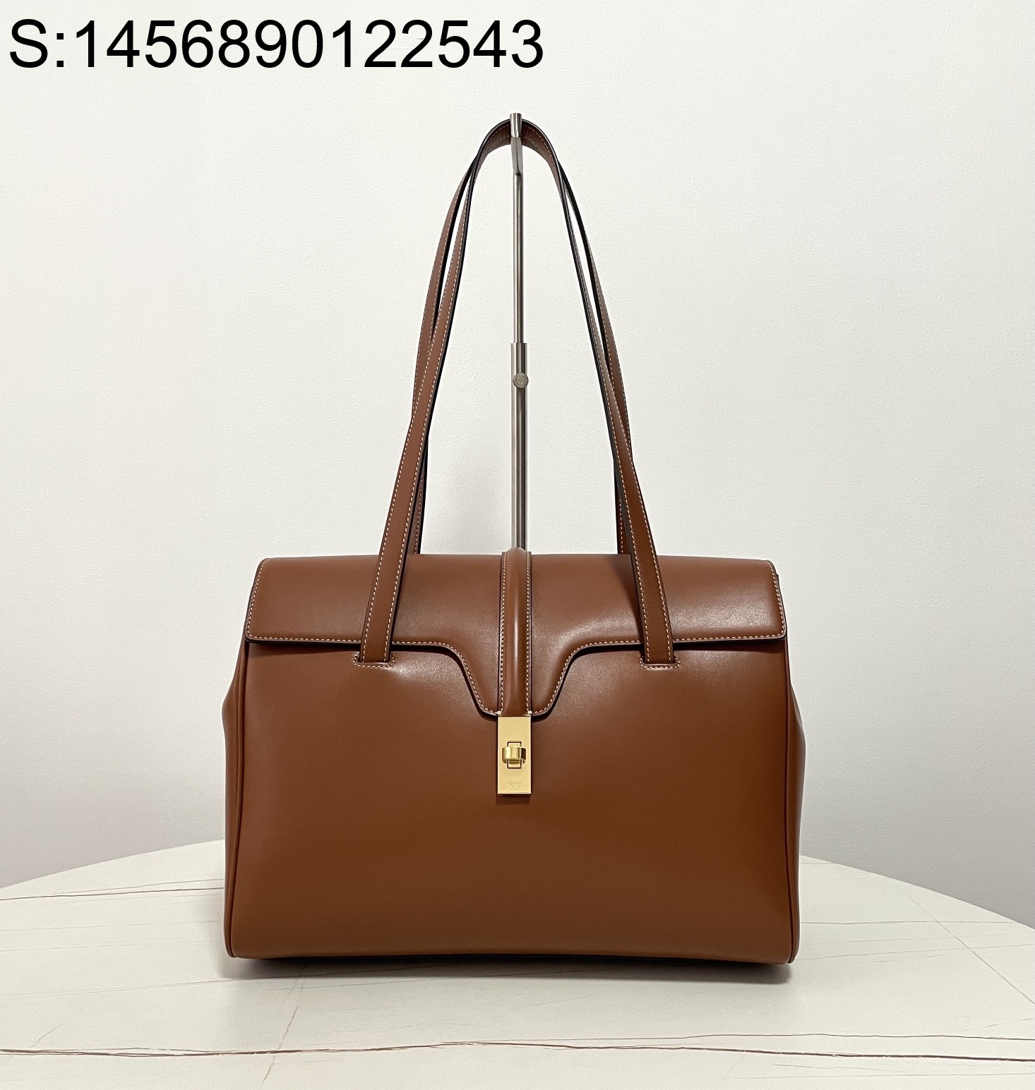black frame 공장 셀린느 미디움 소프트 16 백 195543 32*24*15cm 브라운 