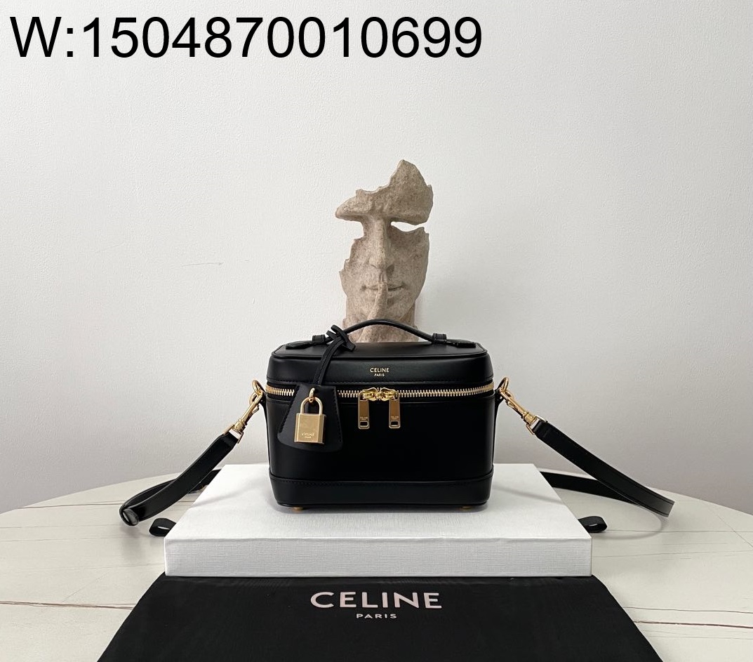 black frame 공장 셀린느 배니티 내츄럴 카프스킨 백 블랙 18*12*18cm 119463 
