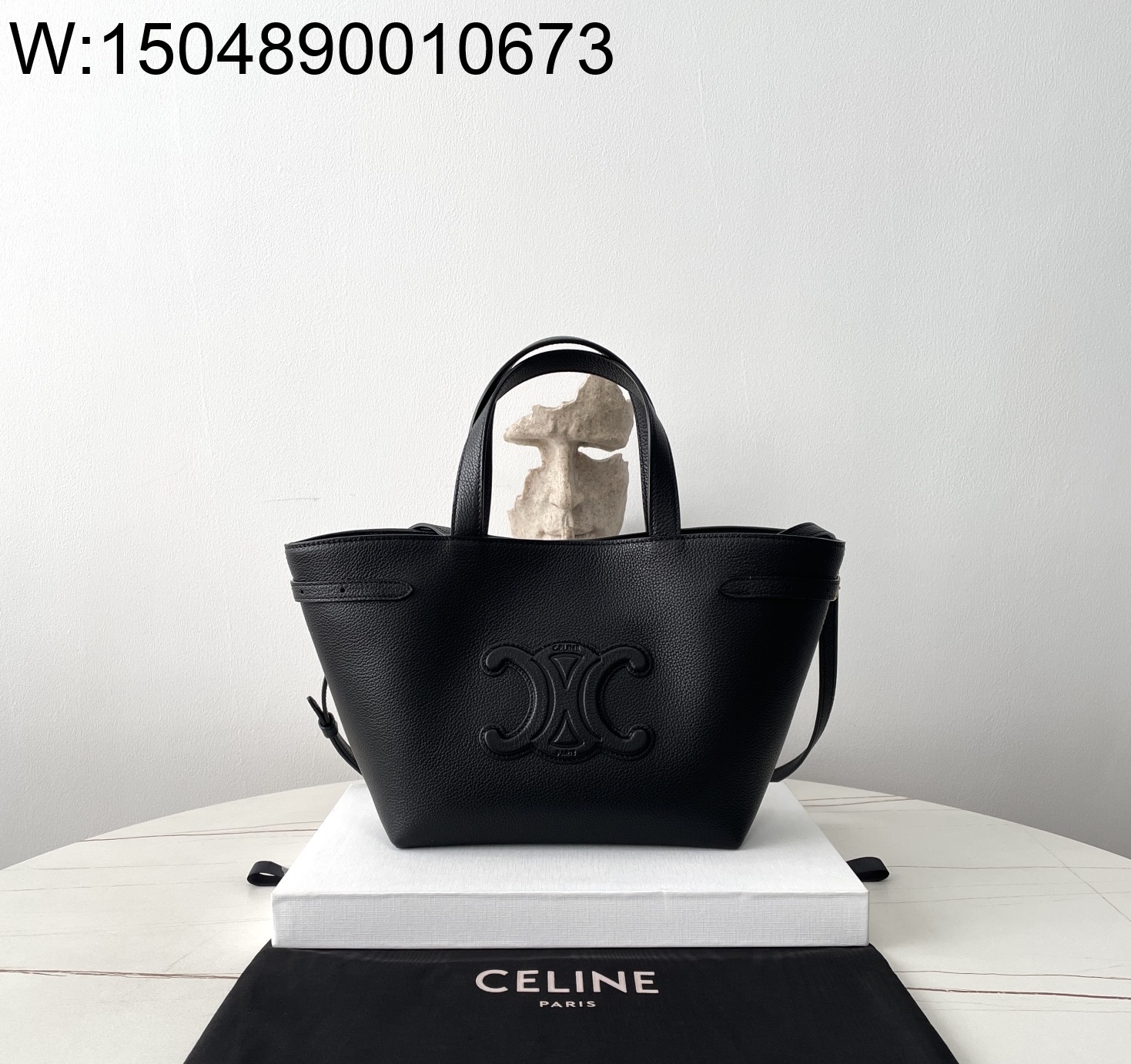 black frame 공장 셀린느 미니 카바스 아나이스 퀴르 트리옹프 그레인드 카프스킨 블랙 20.5*19*9cm 118613 