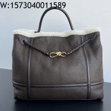 징 팩토리 보테가베네타 모피 일체 라지 안디아모 743575 45*22*34cm 다크 브라운