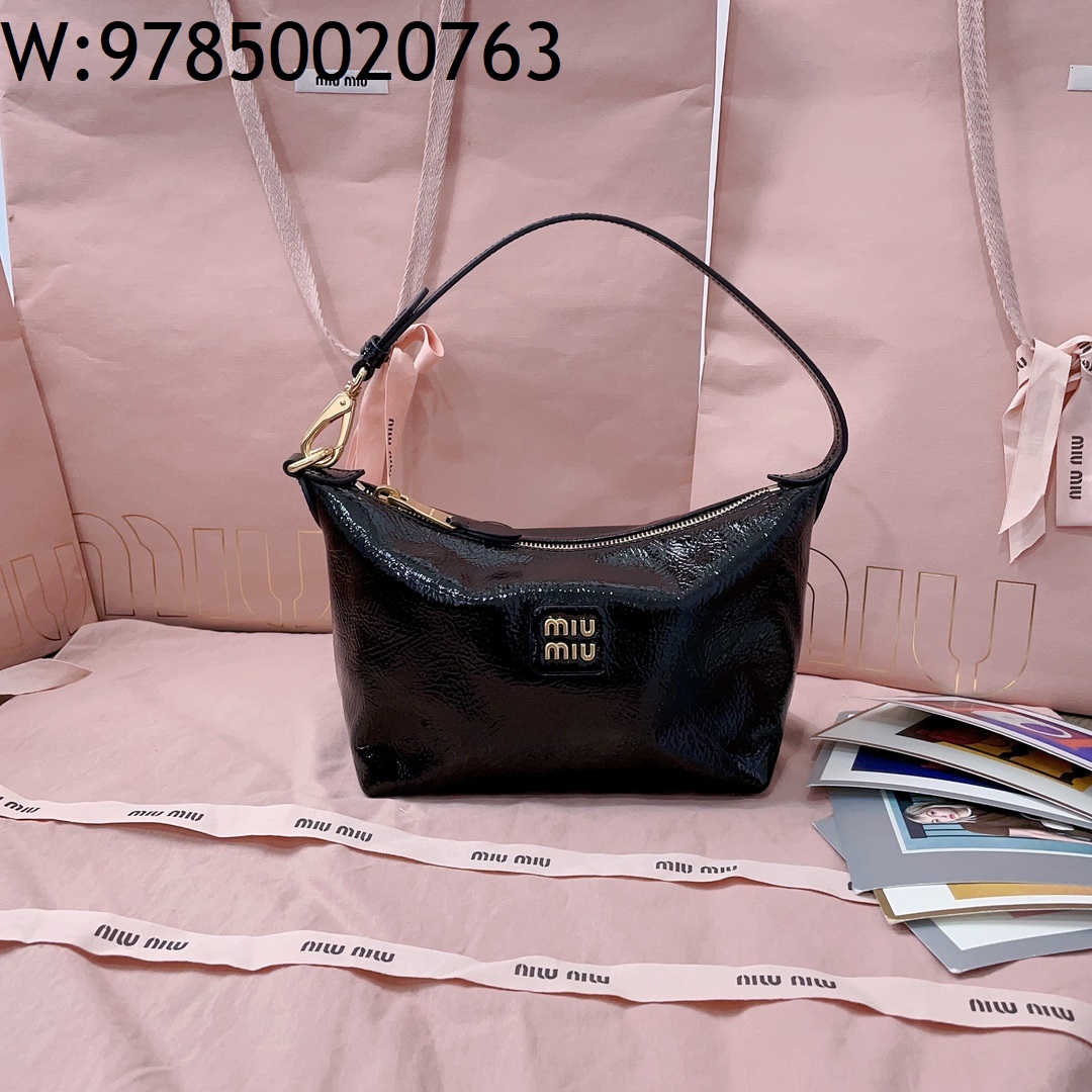 [JHL] 미우미우 나플락 페이던트 가죽 파우치 블랙 5NE841 19*25.5*14cm