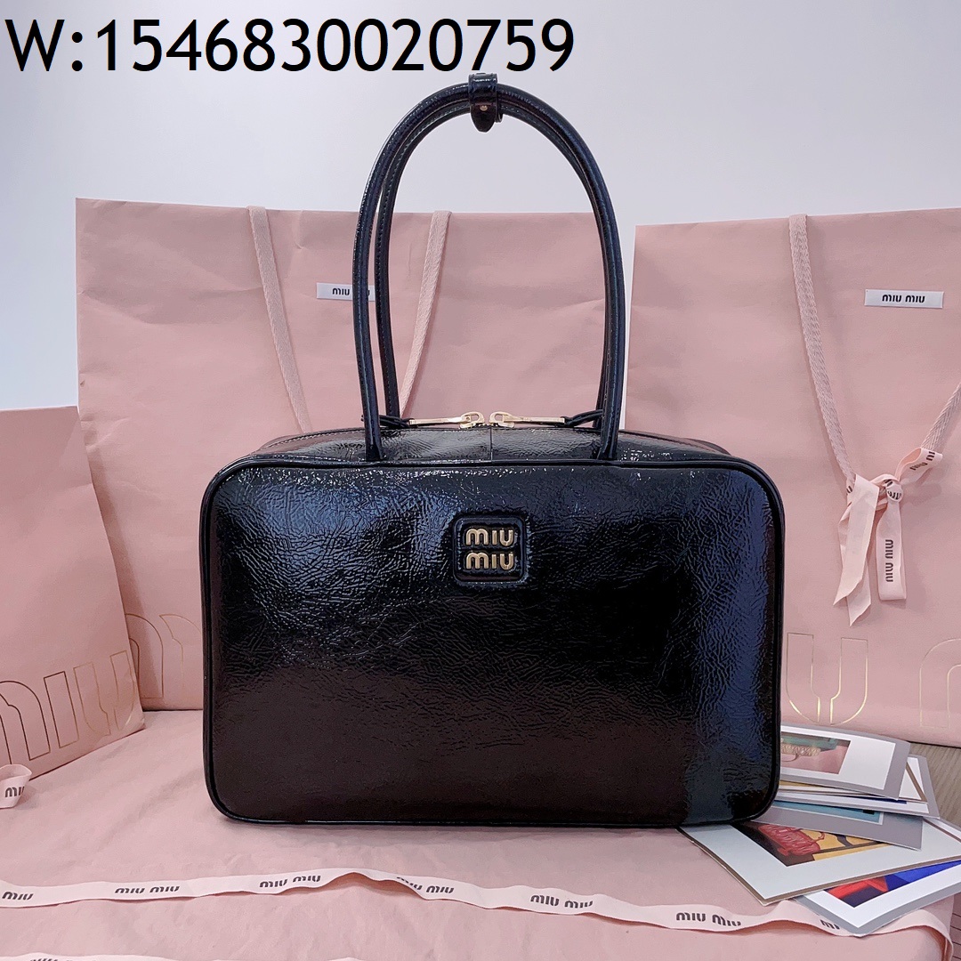 [JHL] 미우미우 나플락 페이던트 가죽 보 백 블랙 5BB117 34*23*12cm