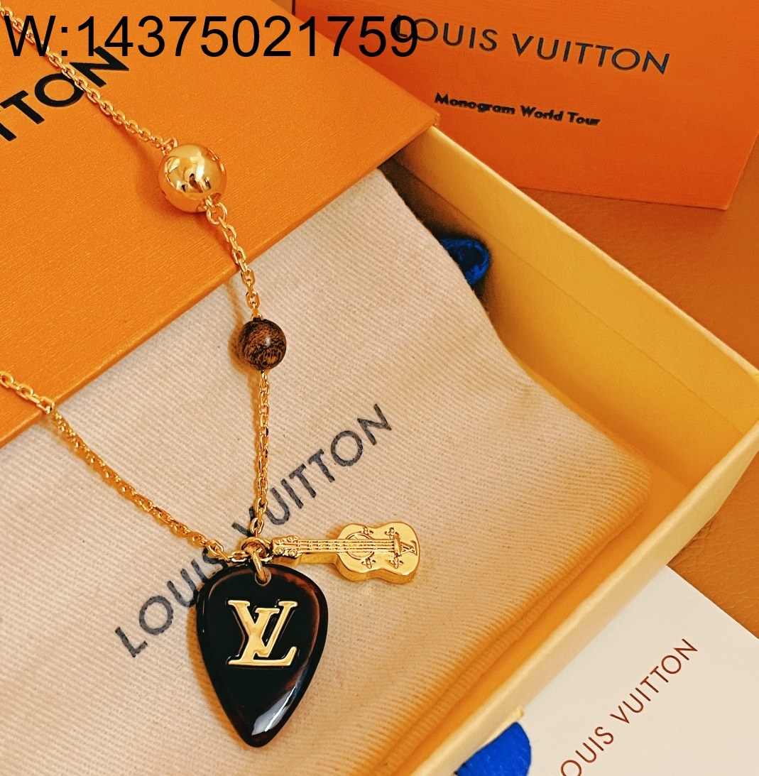 AGG 루이비통 LV 픽 펜던트 목걸이 M01865
