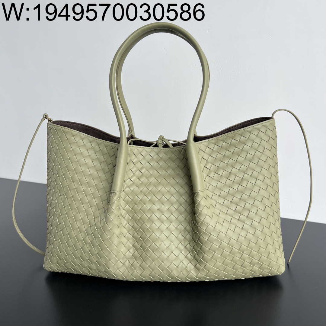 징 팩토리 보테가베네타 피나코테카 817166 23*43*14.5cm 미디엄 아보카도 그린