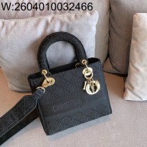 [엔젤] 디올 미디엄 레이디백 라이트 백 까나쥬 자수 24cm 블랙