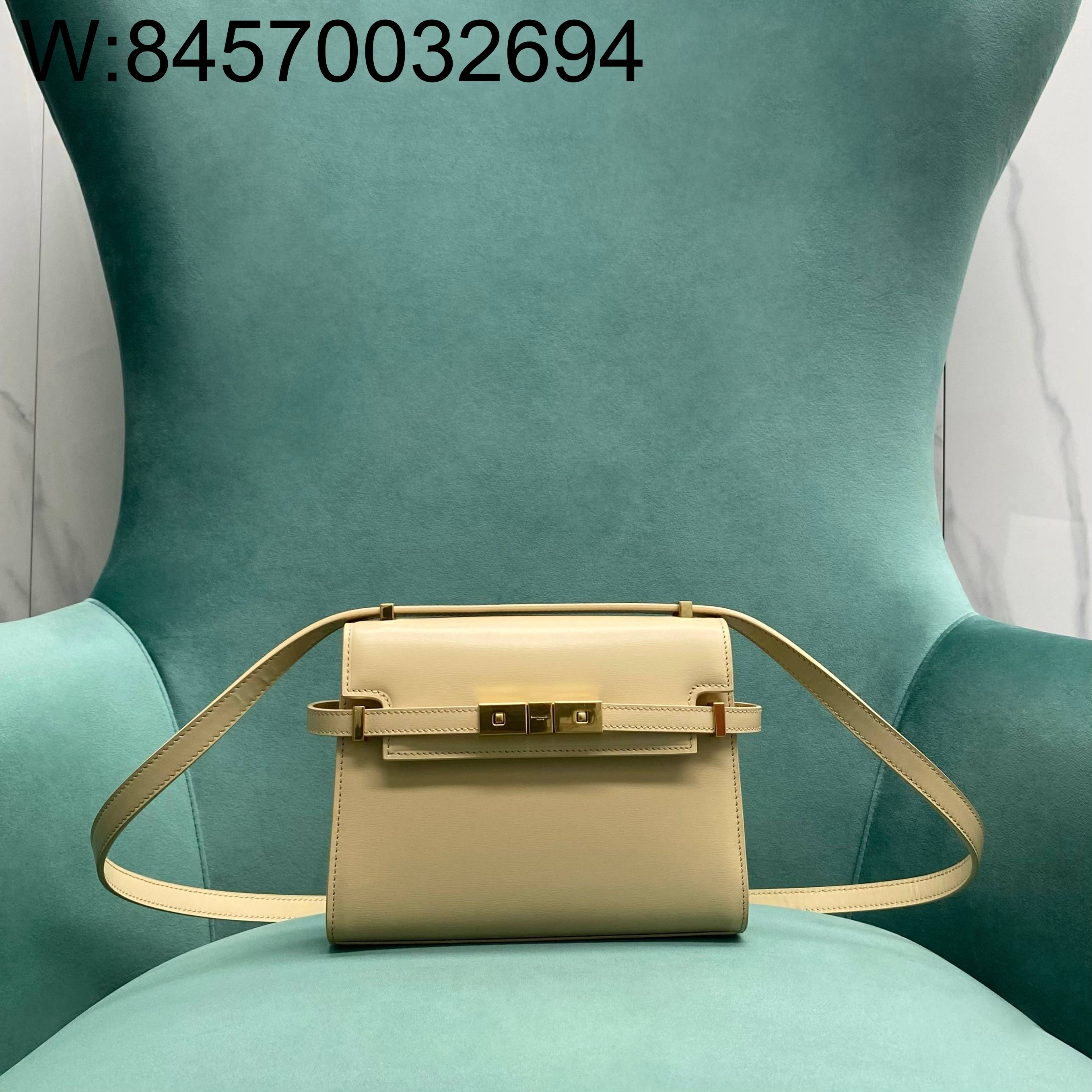 Pomegrante 생로랑 박스 생 로랑 MANHATTAN 맨하탄 미니 727766 19*4*14cm 베이지 