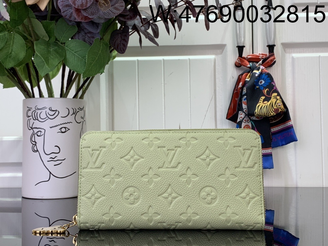 [88factory] 루이비통 LV x TM 슈즈 지퍼 장지갑 M13618 19.5*10.5*2.5cm 라이트 그린