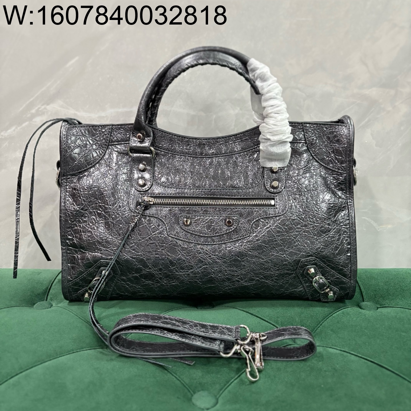 [dxg] 발렌시아가 르 시티 라지 백 38*24*14cm 회흑색 샤이니 실버 장식 