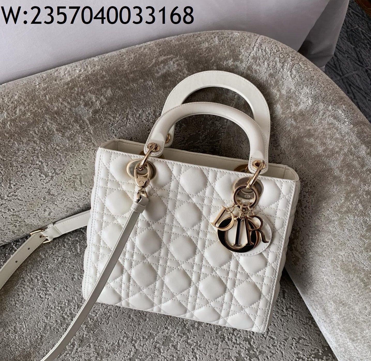 [엔젤] 디올 미디엄 레이디백 까나쥬 24*21*12cm 화이트 금장 