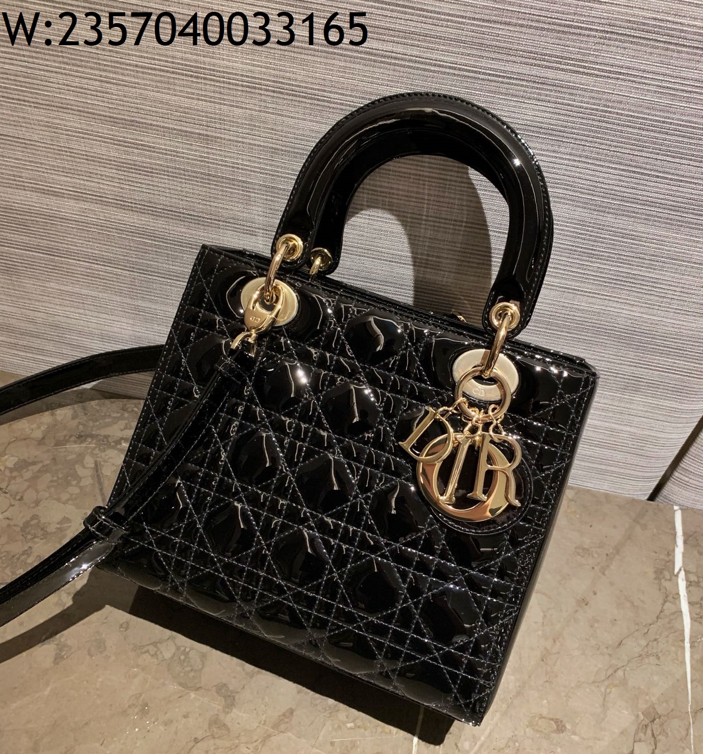 [엔젤] 디올 미디엄 레이디백 페이턴트 까나쥬 24*21*12cm 블랙 금장 