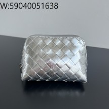 징 팩토리 보테가베네타 스몰 인트레치아토 반달 뷰티 파우치 실버 764044 16.5*10.5*9cm