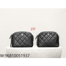 [CD] 샤넬 체인 달린 미니백 그레인드 샤이니 카프스킨 골드 메탈 블랙 11*16*2.5cm