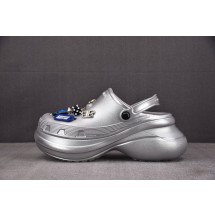 【GD】발렌시아가 지비츠 참 크록스 뮬 실버