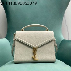 Pomegrante 생로랑 그랑 드 뿌드르 엠보스드 가죽 소재의 CASSANDRA 미디엄 탑 핸들 백 화이트 623931 24*10*19.5cm