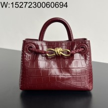 징 팩토리 보테가베네타 안디아모 미니 엠보싱 악어무늬 777614 22*9*15.5cm 와인