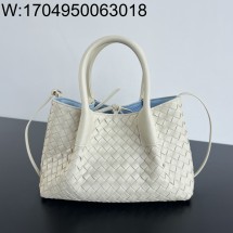 징 팩토리 보테가베네타 스몰 피나코테카 819004 15*24*12cm 아이보리