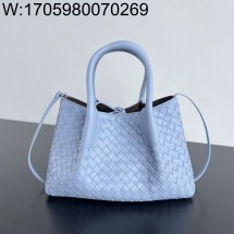 징 팩토리 보테가베네타 스몰 피나코테카 819004 15*24*12cm 스카이 블루