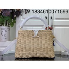 [88factory] 루이비통 카퓌신 BB M26004 27*9*18cm 화이트
