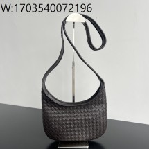 징 팩토리 보테가베네타 스몰 베네토 폰단트 836918 27*17*2.5cm