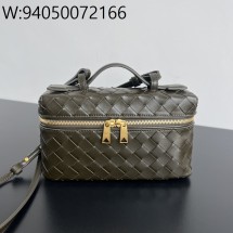 징 팩토리 보테가베네타 뱅뱅 배니티 케이스 789109 22*12.5*5cm 올리브