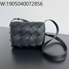 징 팩토리 보테가베네타 디아고 795637 22.5*16.5*5.5cm 블랙-청색