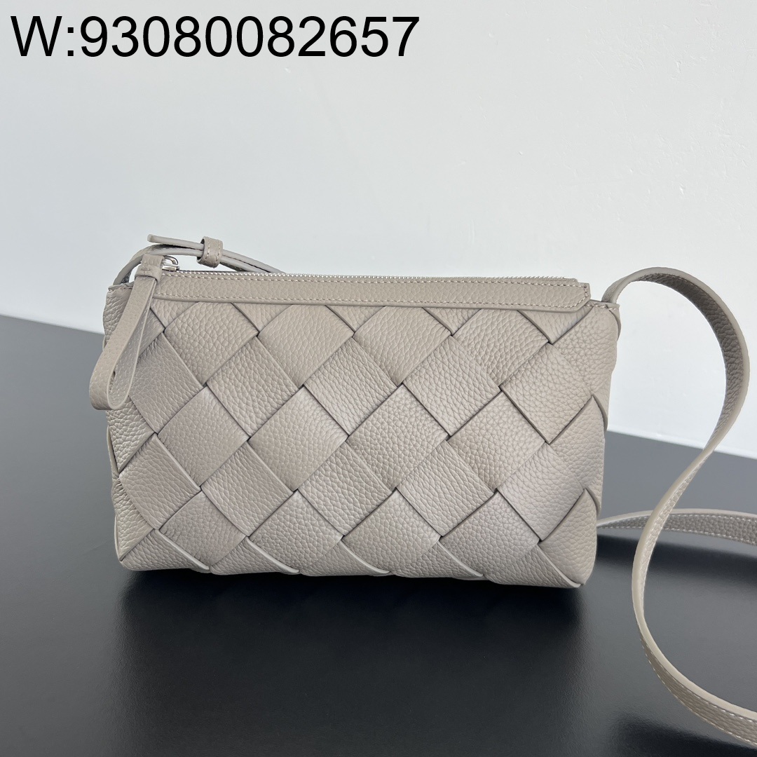 징 팩토리 보테가베네타 디아고 지퍼 메신저 백 837112 25*15*5cm 베이지