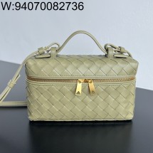 징 팩토리 보테가베네타 뱅뱅 배니티 케이스 789109 22*12.5*5cm 아보카도