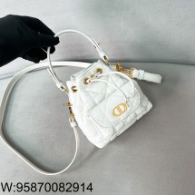 [JHL] 디올 카로 버킷백 나노 매크로까나쥬 화이트 14*15*7cm S5250UNOZ M030