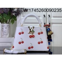[88factory] 루이비통 LV x TM 카퓌신 BB 17.3*9*27cm M13251 화이트