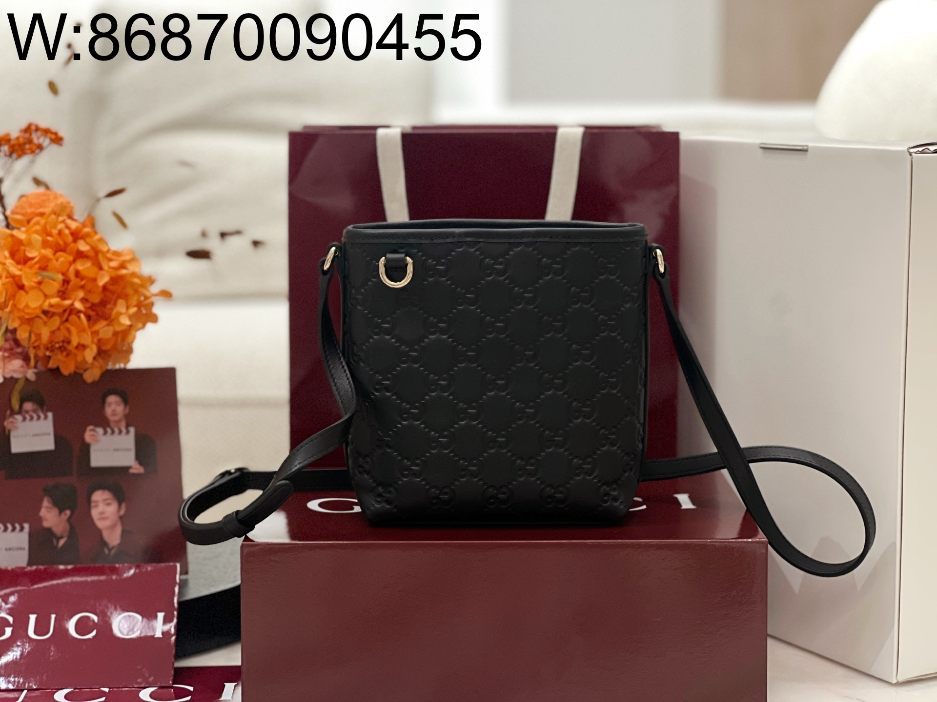 [JHL] 구찌 GG 엠블럼 나노 버킷백 847090 18*18*8cm 블랙 GG 레더