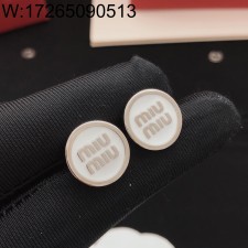 AGG 미우미우 모노그램 동그라미 귀걸이 화이트