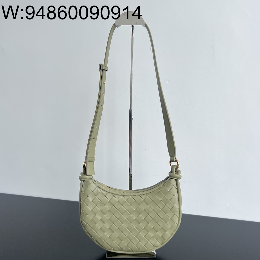 징 팩토리 보테가베네타 제멜리 796638 26*15*8cm 아보카도