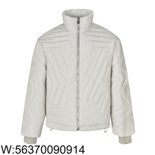 [잔디집2] 루이비통 25SS LV 퀼팅 코튼 패딩 회백색