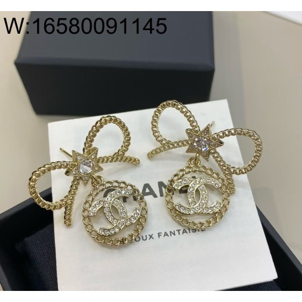 AGG 샤넬 나비매듭 동그라미 CC로고 귀걸이