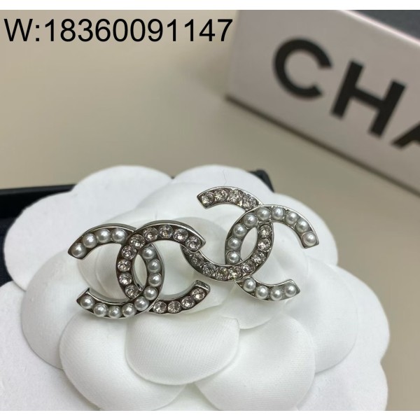 AGG 샤넬 CC로고 진주 큐빅 이음 귀걸이