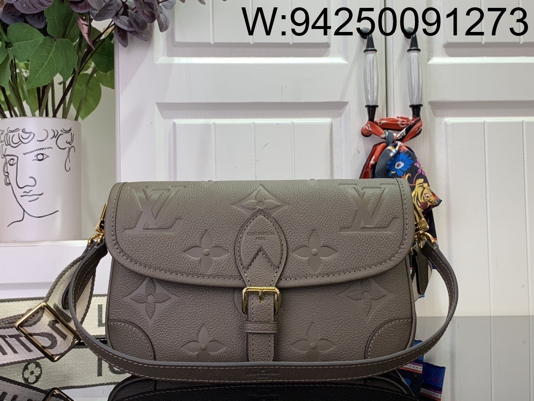 [88factory] 루이비통 다이앤 M15049 24*15*9cm 라이트 브라운