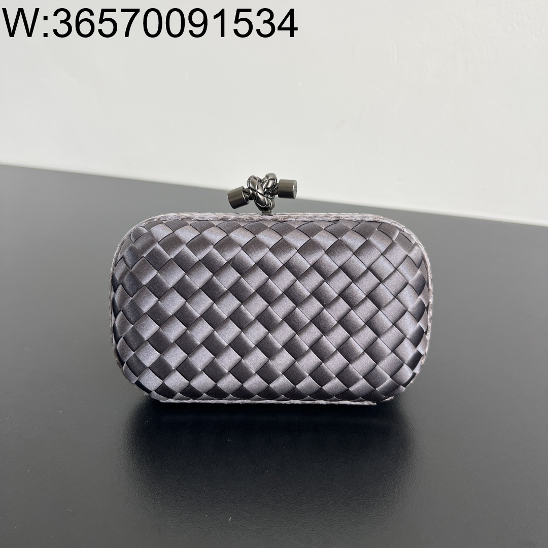 징 팩토리 보테가베네타 놋 717622 16*10*5cm 다크 그레이 실크 명주 8651