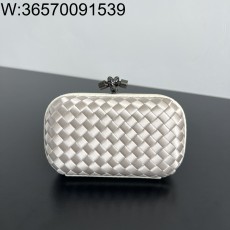 징 팩토리 보테가베네타 놋 717...