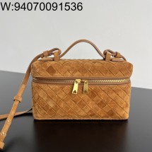 징 팩토리 보테가베네타 뱅뱅 배니티 케이스 789109 22*12.5*5cm 앰버 스웨이드 