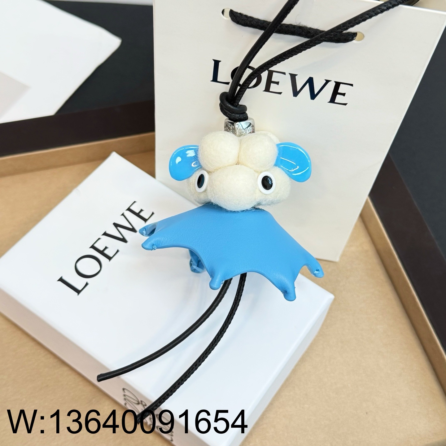 AGG 로에베 Puzz 해파리 백 참 블루