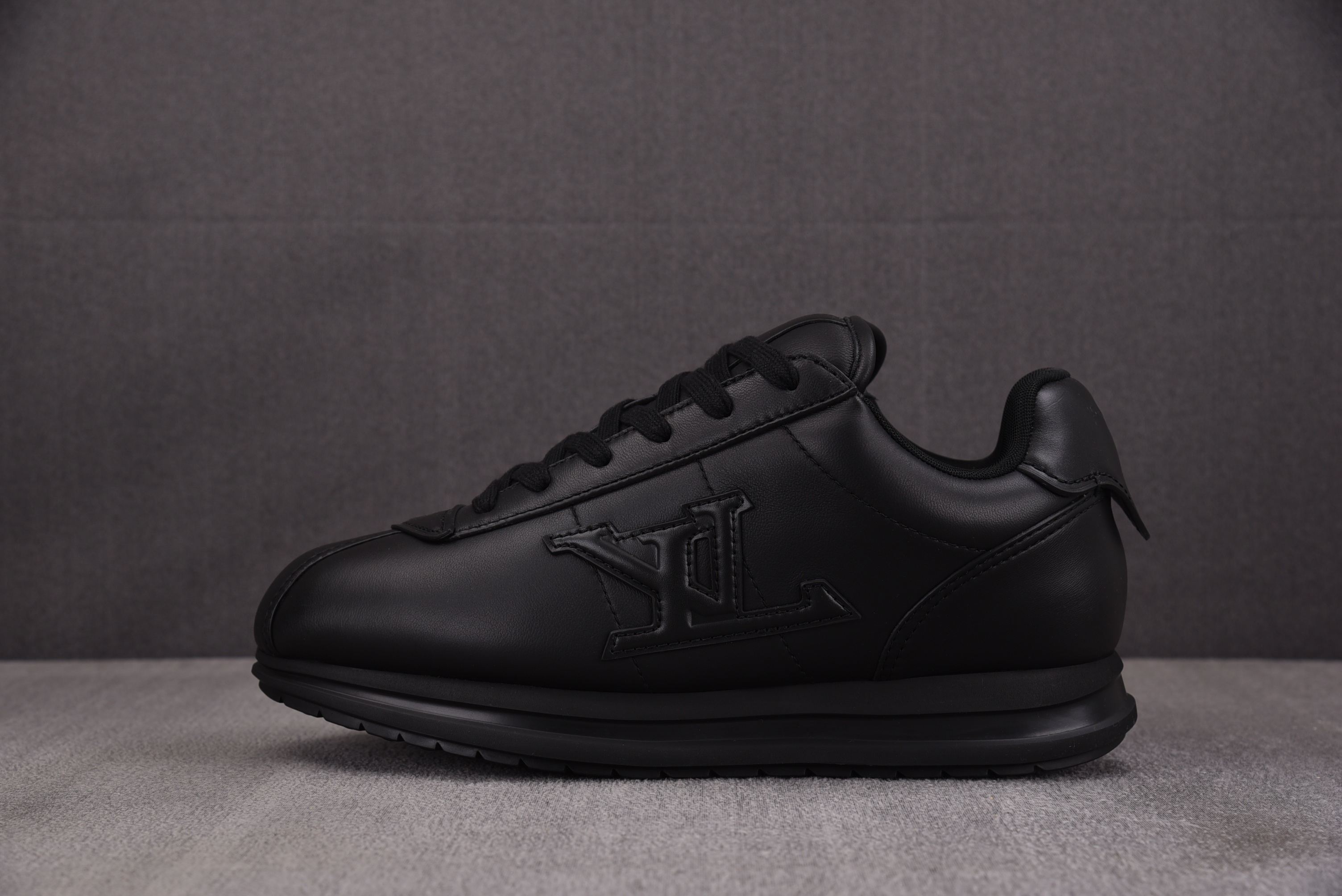 【BQ】루이비통 x 니고 버터소프트 FW25 블랙