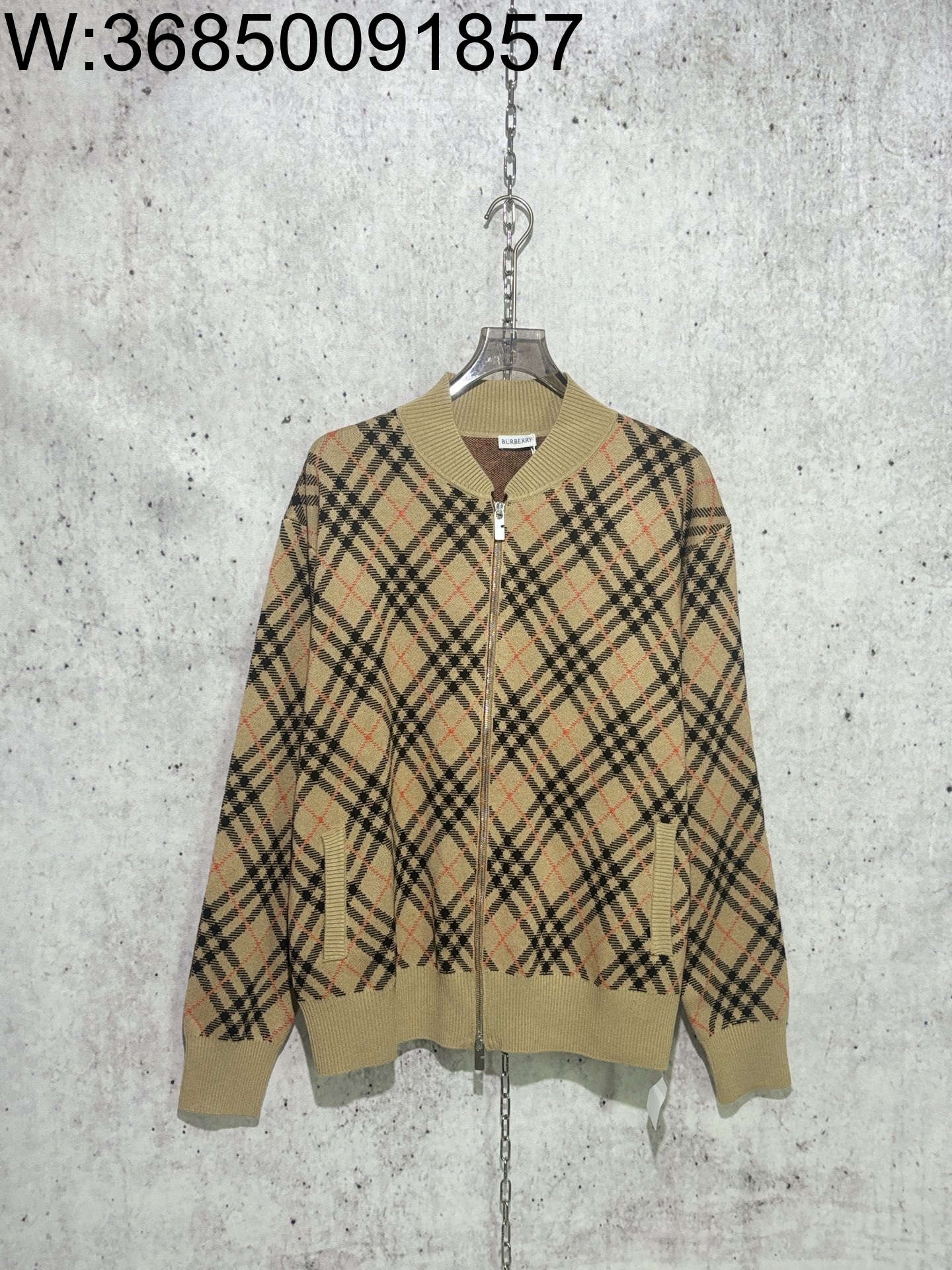 [사슬공장] 버버리 SS24 캐시미어 체크 지퍼 가디건 카키