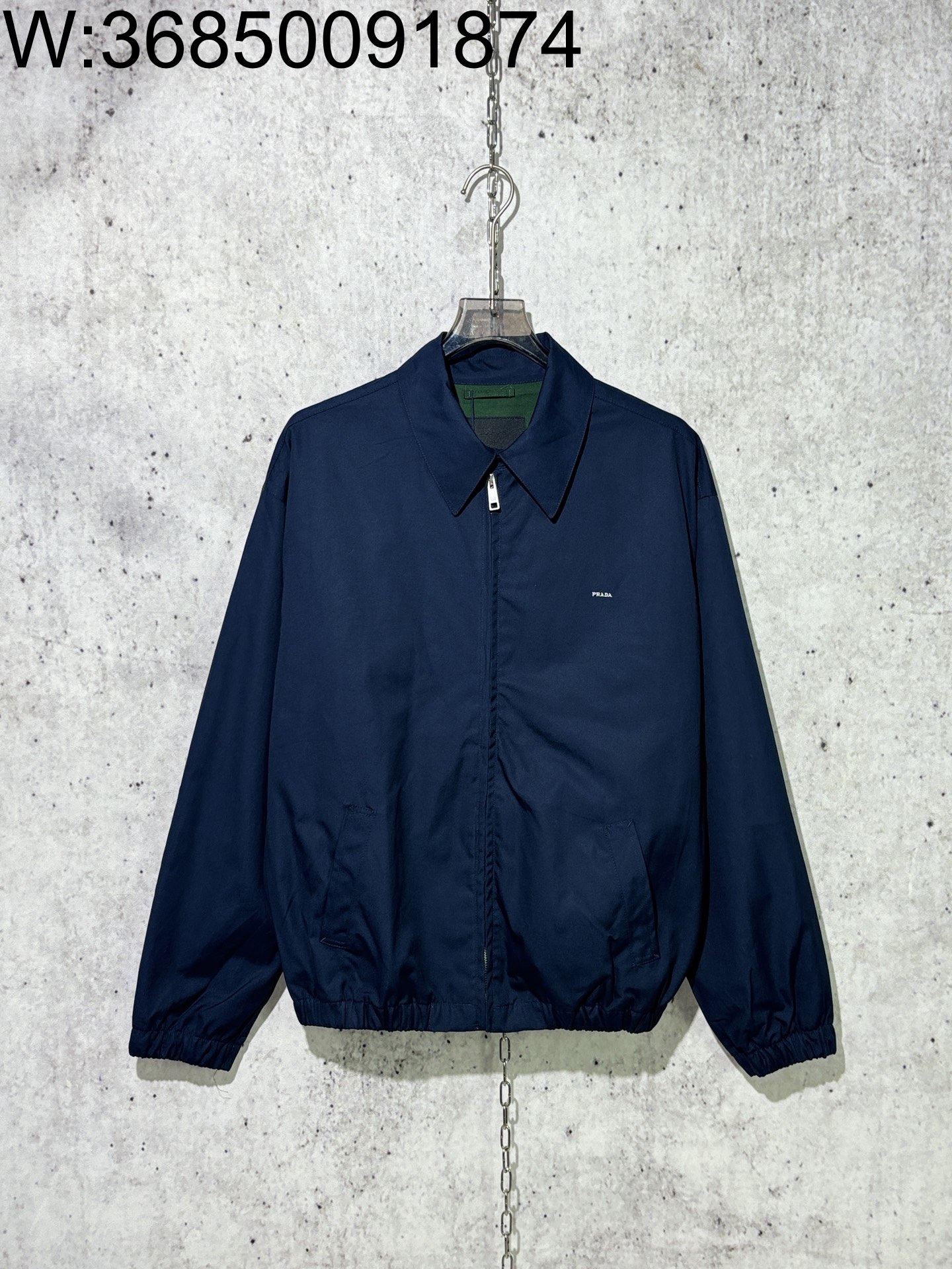 [사슬공장] 프라다 FW25 미니 모노그램 지퍼 자켓 네이비