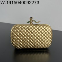 징 팩토리 보테가베네타 놋 826183 20*12*5.5cm 골드