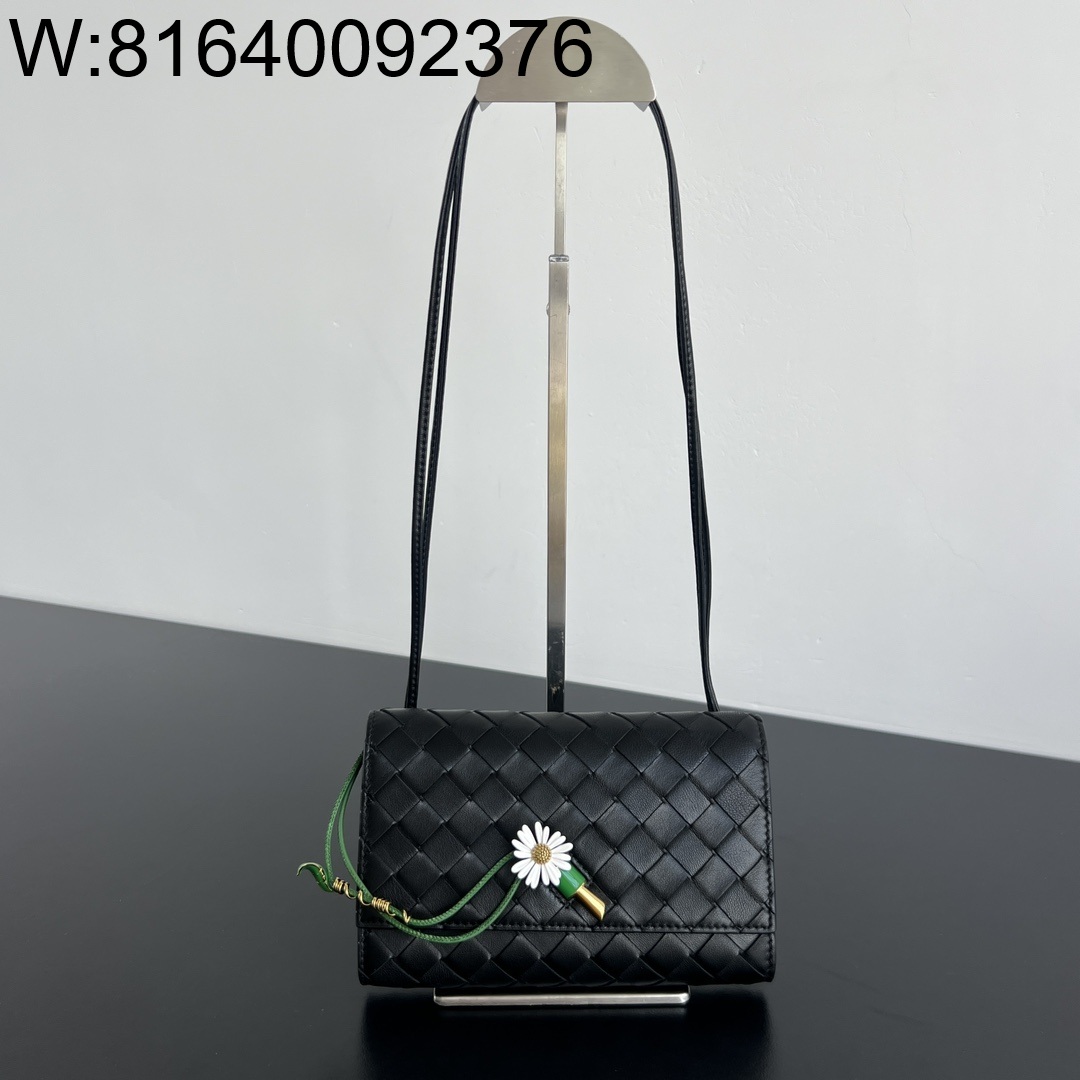 징 팩토리 보테가베네타 안디아모 데이지 파우치 838870 19*13*2cm 블랙